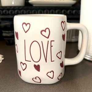Rae Dunn Valentines ♥️ LOVE ♥️ mug. NWT!